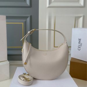 CELINE TEEN LULU IN GRAINED WHITE 23CM 120723ENY 01RC