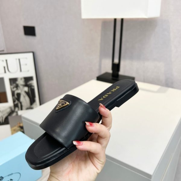 PRADA SAFFIANO PATENT LEATHER SLIDES BLACK 1XX730 3A9S F0002 F 010