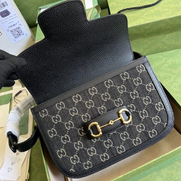 SUMMER SET: GUCCI HORSEBIT 1955 ORIGINAL GG SHOULDER BAG BLACK IVORY & GG DENIM BASEBALL HAT BLACK