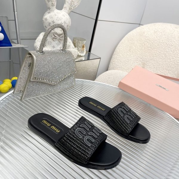 SUMMER SET: MIUMIU WOVEN FABRIC MINI BAG BLACK 22CM & RAFFIA EFFECT WOVEN FABRIC SLIDES BLACK