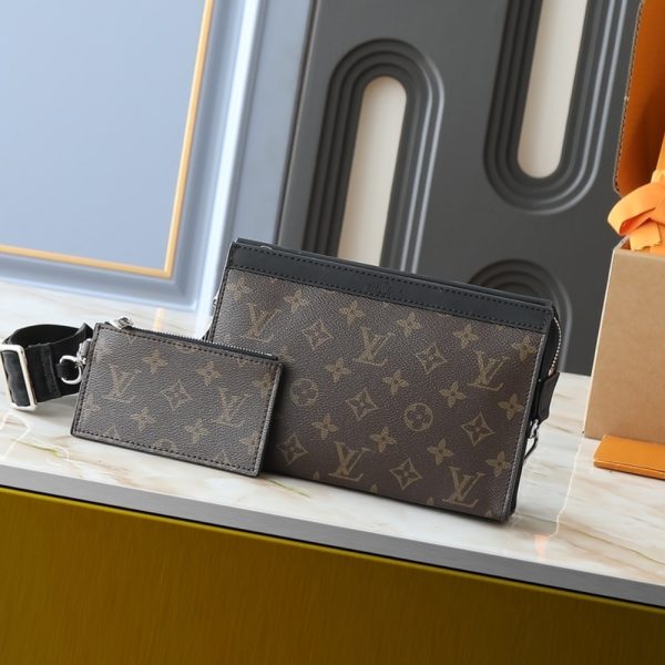 SUMMER SET: LOUIS VUITTON THE DROP PM MONOGRAM BROWN 28CM M1294 & GASTON WEARABLE WALLET MONOGRAM MACASSAR COATED CANVAS BROWN 18CM