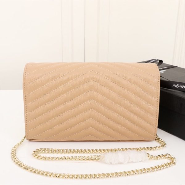SUMMER SET: SAINT LAURENT CASSANDRE MATELASSÉ CHAIN WALLET IN GRAIN DE POUDRE EMBOSSED BEIGE & SL 692 LIGHT GOLD AND BROWN