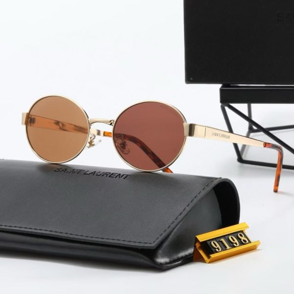 SUMMER SET: SAINT LAURENT CASSANDRE MATELASSÉ CHAIN WALLET IN GRAIN DE POUDRE EMBOSSED BEIGE & SL 692 LIGHT GOLD AND BROWN