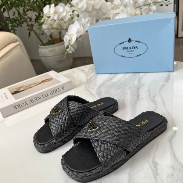 SUMMER SET: PRADA NATURAL RAFFIA LOGO TOTE BLACK 18CM & RAFFIA CRISSCROSS SLIDES BLACK