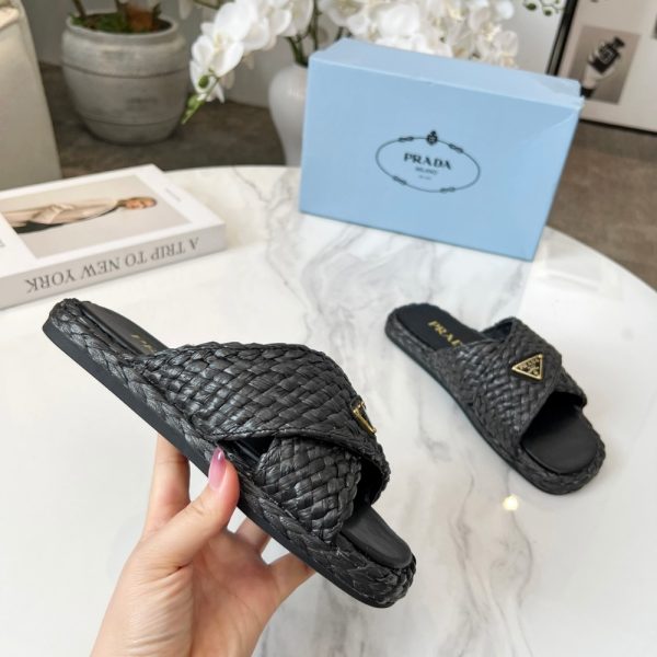SUMMER SET: PRADA NATURAL RAFFIA LOGO TOTE BLACK 18CM & RAFFIA CRISSCROSS SLIDES BLACK