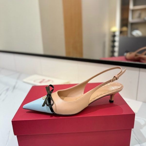 VALENTINO BEPOINTY SLINGBACK PUMPS BEIGE AND BLUE 6W2S0LL3YEA CVK