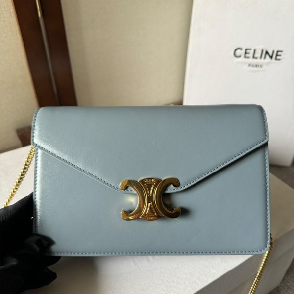 WALLET ON CHAIN MARGO in Shiny calfskin
