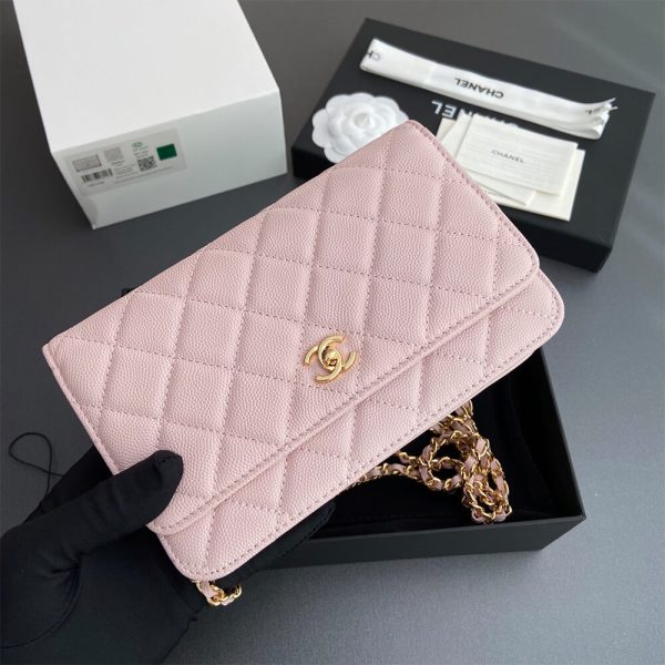 CHANEL Classic Wallet On Chain