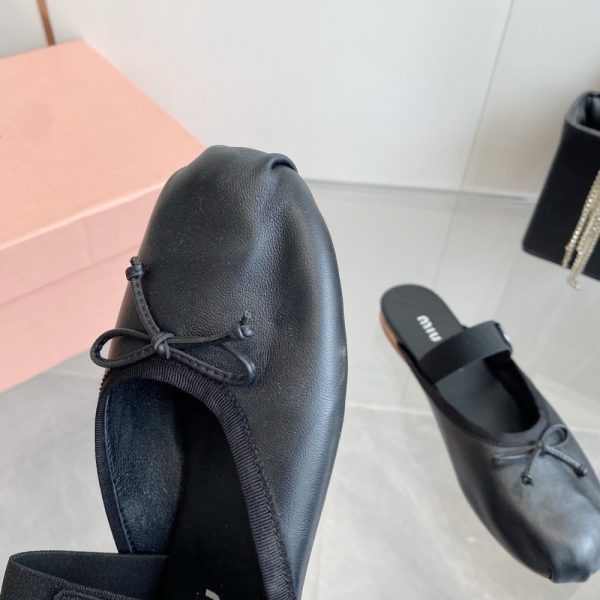 MIUMIU LEATHER BALLERINA MULES BLACK 5F451E XUU F0002 F 005