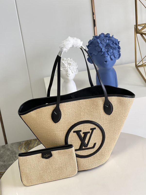 SUMMER SET: LOUIS VUITTON SAINT JACQUES BLACK 45CM & LOCK IT FLAT RAFFIA MULES BLACK
