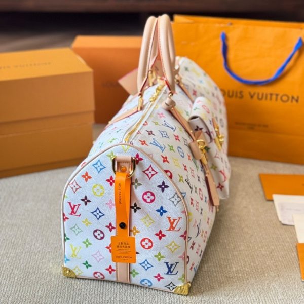 SUMMER SET: LOUIS VUITTON X MURAKAMI KEEPALL BANDOULIÈRE 45 BAG MULTICOLORE BLANC 45CM & ZIPPY WALLET WHITE MULTICOLORED