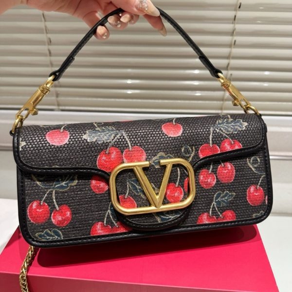 VALENTINO GARAVANI LOCÒ CHERRYFIC MOTIF SHOULDER BAG BLACK 26CM