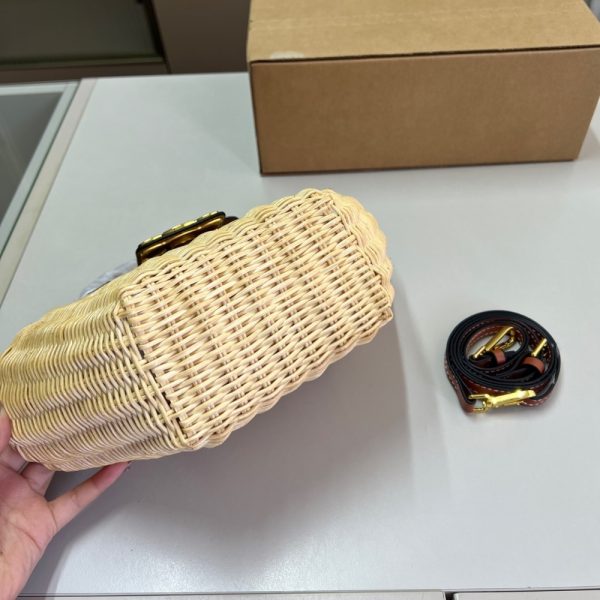 SUMMER SET: CELINE TEEN COUFFIN IN WICKER AND LEATHER TAN 15CM & CELINE SLIDES TIPPI IN VEGETAL BROWN 352343766C 04LU
