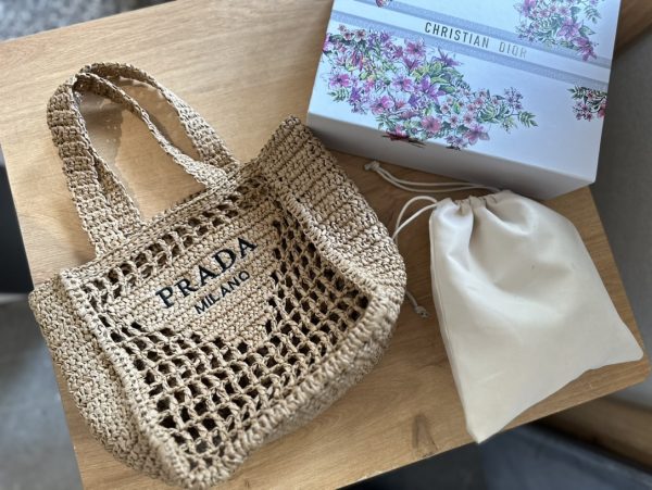 SUMMER SET: PRADA RAFFIA GRASS SMALL CROCHET TOTE BAG NATURAL 22CM & RAFFIA CRISSCROSS SLIDES NATURAL