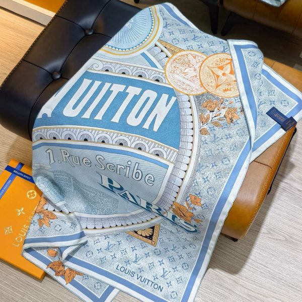 LOUIS VUITTON MALLES MERVEILLEUSES SQUARE 90 BLUE 90CM M79862