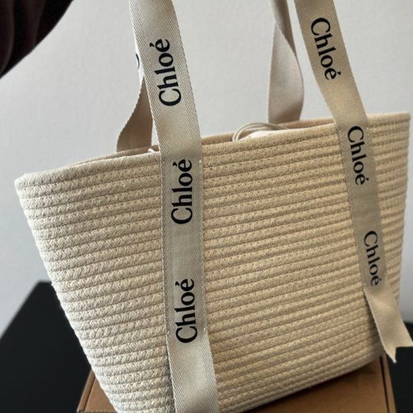 CHLOE LARGE WOODY BASKET BEIGE 35CM