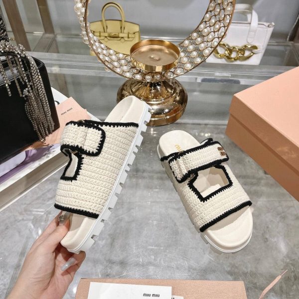 MIUMIU CROCHET KNIT SLIDES WHITE 5XX641 2CQ2 F0A72 F 010