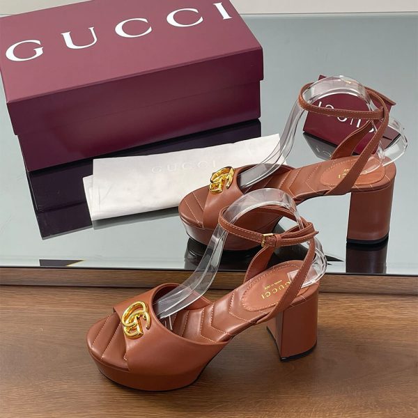 GUCCI Women’s platform sandal with Double G