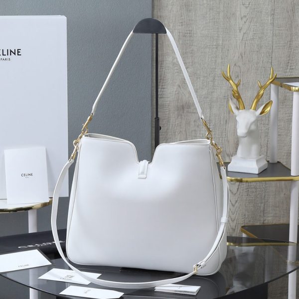 CELINE MEDIUM CAMILLE 16 SOFT BAG IN SMOOTH CALFSKIN