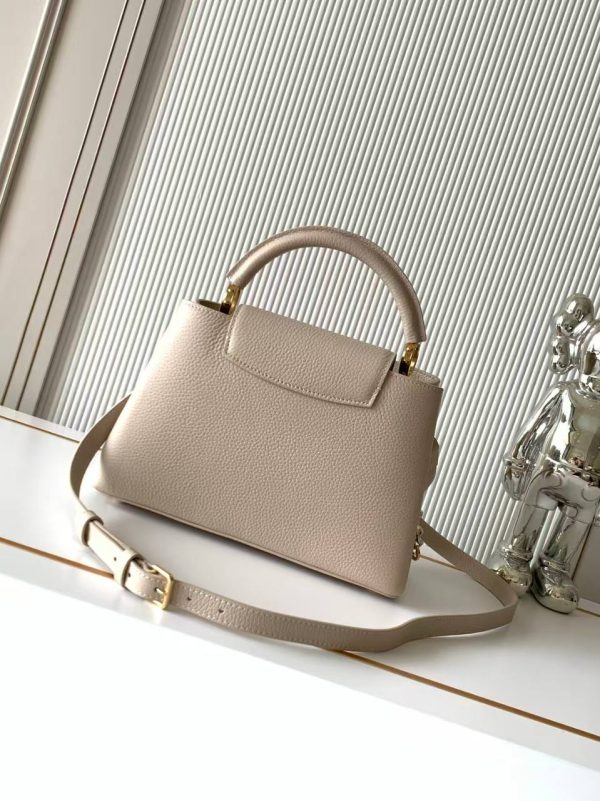 LV Capucines MM(HIGH-END GRADE)