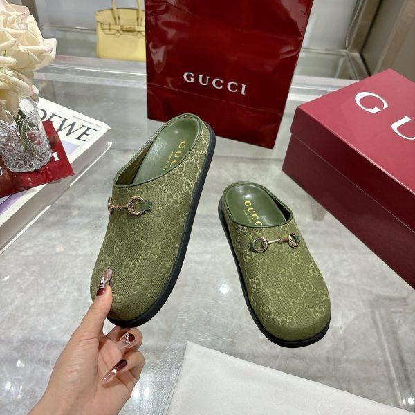 GUCCI WOMEN MULE WITH HORSEBIT DARK GREEN GG CANVAS 837130 FAB10 3046