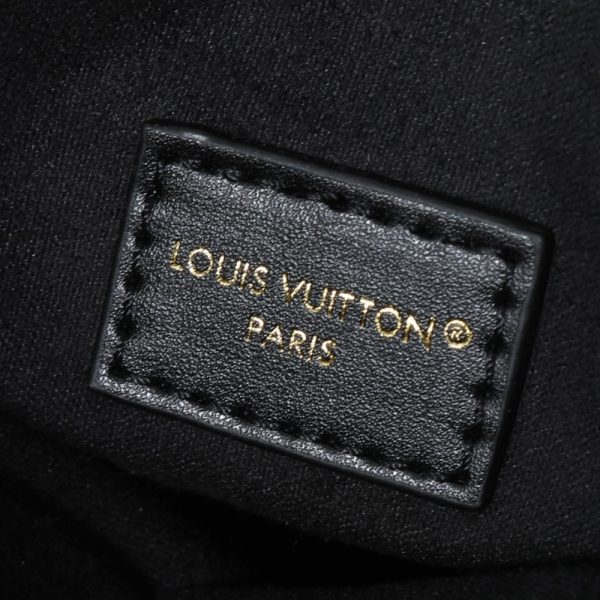 LOUIS VUITTON AVENUE MM BLACK 30CM M25575