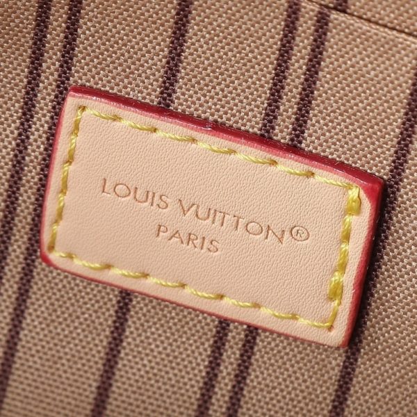 LOUIS VUITTON HANG ON BROWN 26CM M47031