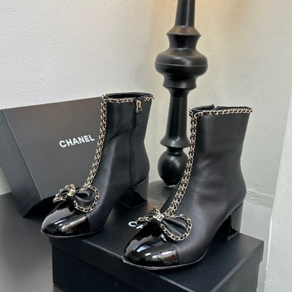 CHANEL RIBBON CHAIN BOOTS BLACK G45899 B17974 94305