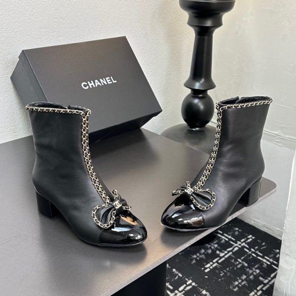 CHANEL RIBBON CHAIN BOOTS BLACK G45899 B17974 94305