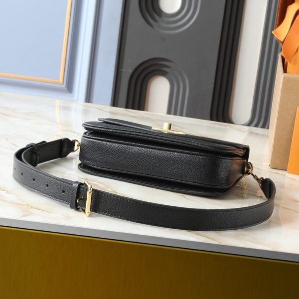 LOUIS VUITTON OXFORD BAG BLACK 22CM M22735