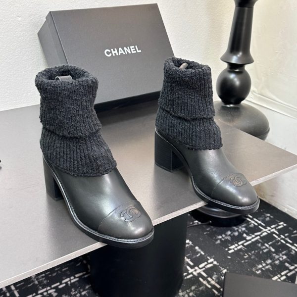 CHANEL LEATHER KNIT BOOTS BLACK
