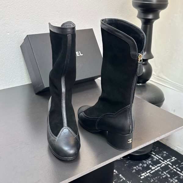 CHANEL MÉTIERS DART HIGH BOOTS BLACK G46591 B21102 94305