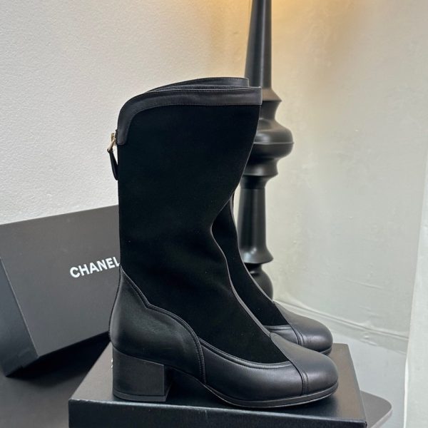 CHANEL MÉTIERS DART HIGH BOOTS BLACK G46591 B21102 94305
