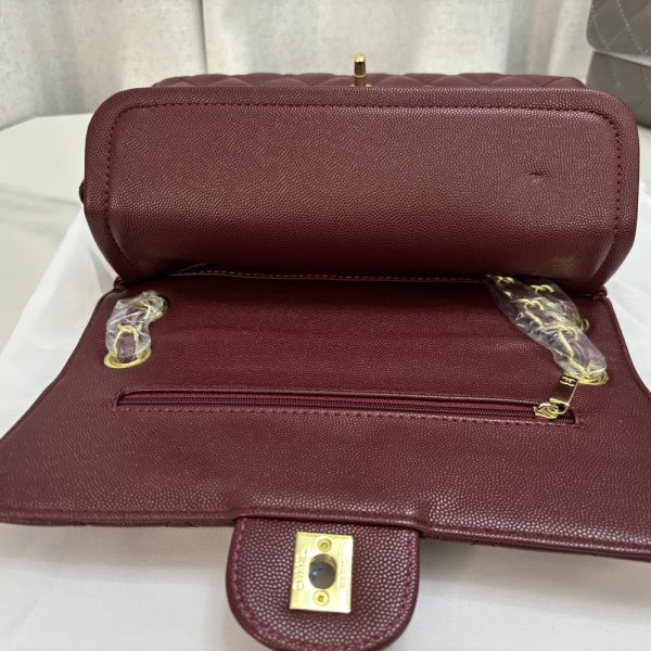 CHANEL MEDIUM CLASSIC DOUBLE FLAP BURGUNDY GOLD HARDWARE 25CM