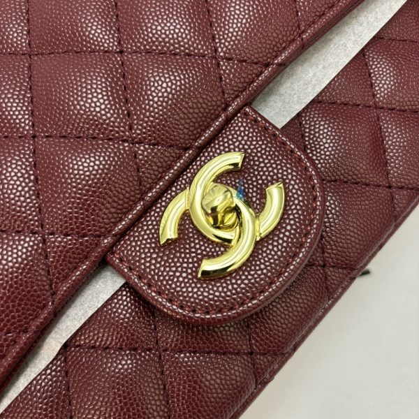 CHANEL MEDIUM CLASSIC DOUBLE FLAP BURGUNDY GOLD HARDWARE 25CM