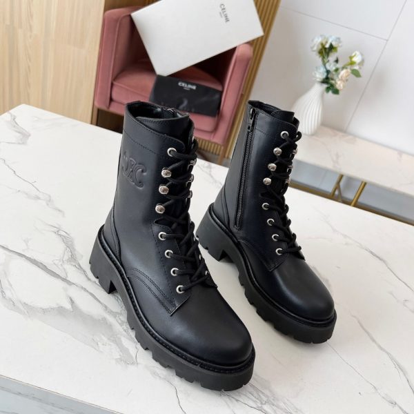 CELINE TRIOMPHE RANGERS MID LACE UP BOOT IN SHINY BULL BLACK 357583579C38NO
