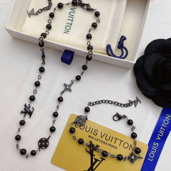 LOUIS VUITTON LV PEARLS BRACELET BLACK M1391A