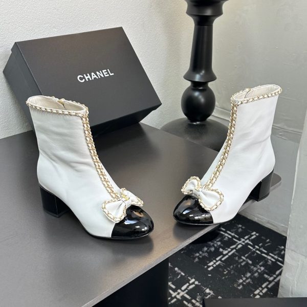 CHANEL RIBBON CHAIN BOOTS WHITE