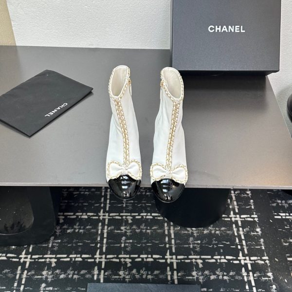 CHANEL RIBBON CHAIN BOOTS WHITE