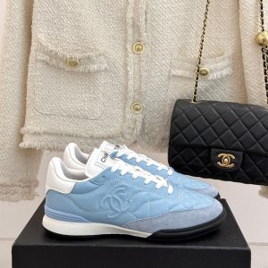 CHANEL Sneakers