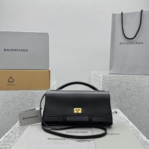 Balenciaga Women’s Bel Air Clutch On Strap Small(HIGH-END GRADE)
