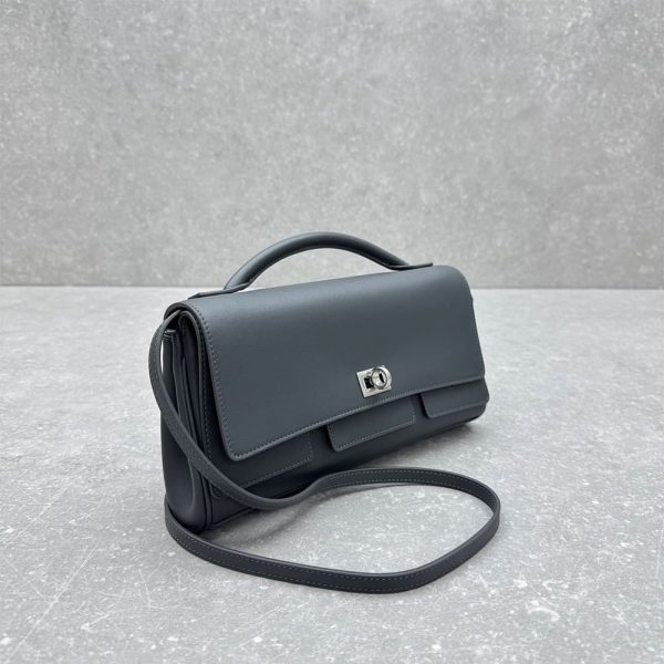 Balenciaga Women’s Bel Air Clutch On Strap Small(HIGH-END GRADE)