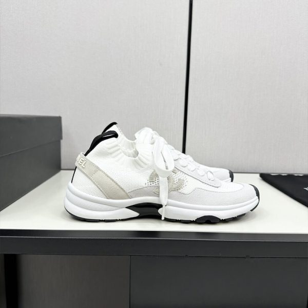 CHANEL WOMEN SNEAKERS