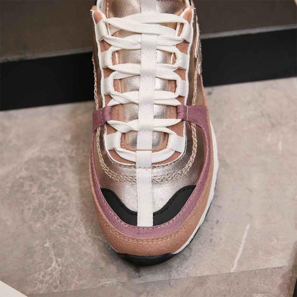 CHANEL Sneakers