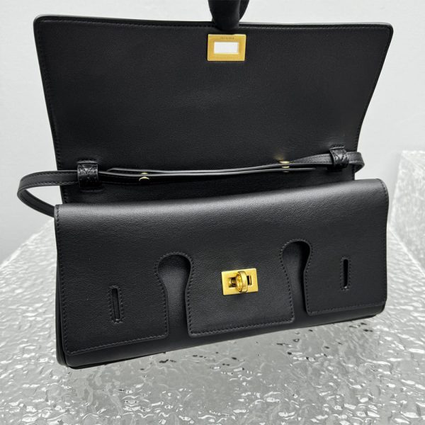 Balenciaga Women’s Bel Air Clutch On Strap Small(HIGH-END GRADE)