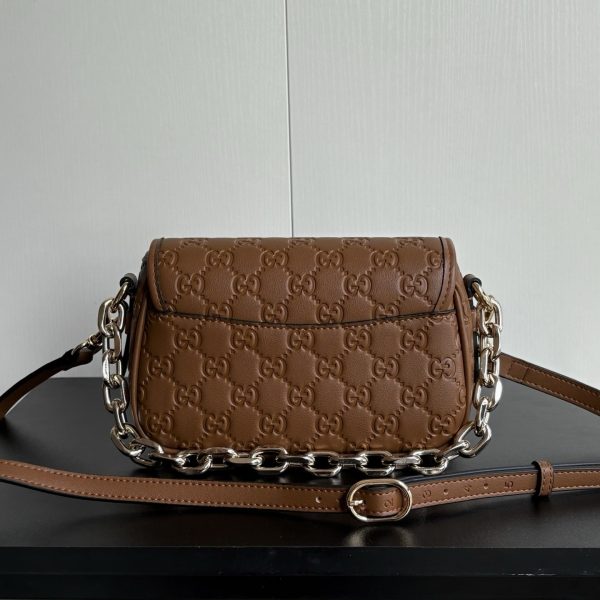 GG EMBLEM SMALL SHOULDER BAG LIGHT BROWN 20CM