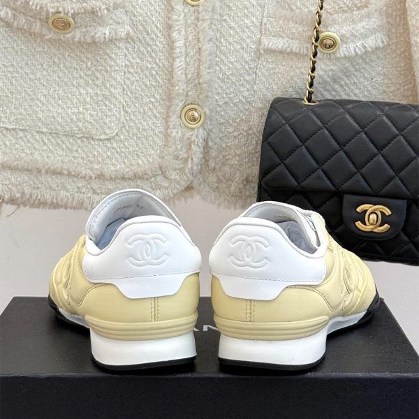 CHANEL Sneakers