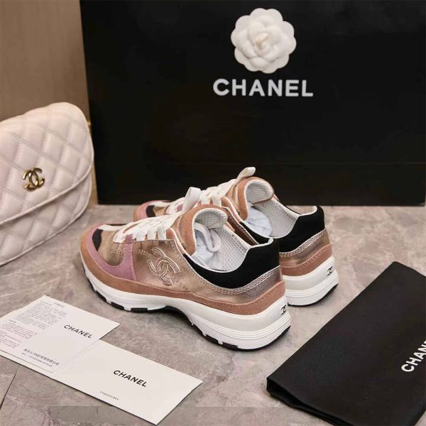 CHANEL Sneakers