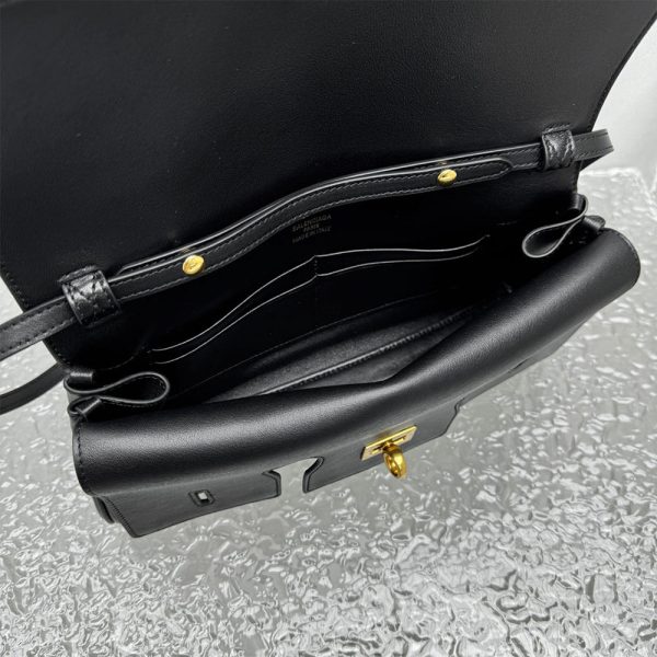 Balenciaga Women’s Bel Air Clutch On Strap Small(HIGH-END GRADE)