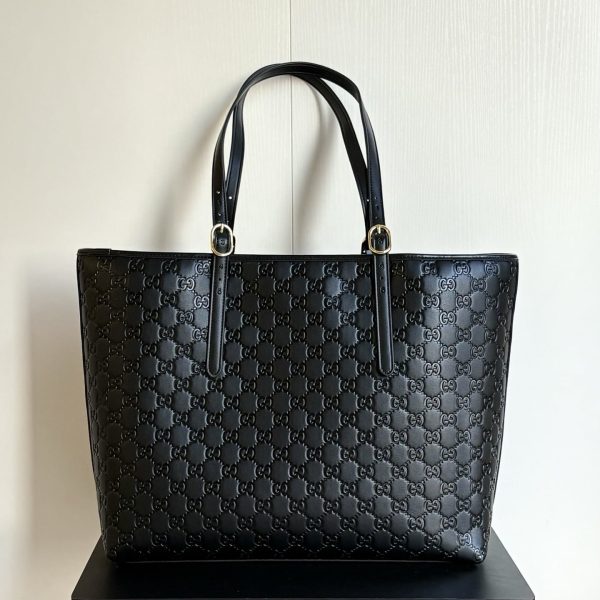 GUCCI GG EMBLEM LARGE TOTE BAG BLACK 37CM ‎847455 AAFDV 1000